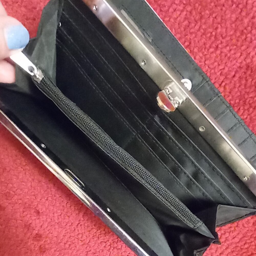 Realtree Wallet - Picture 8 of 8